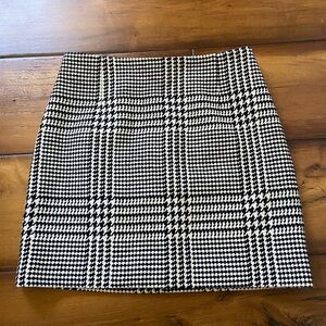 H&M Houndstooth Mini Skirt